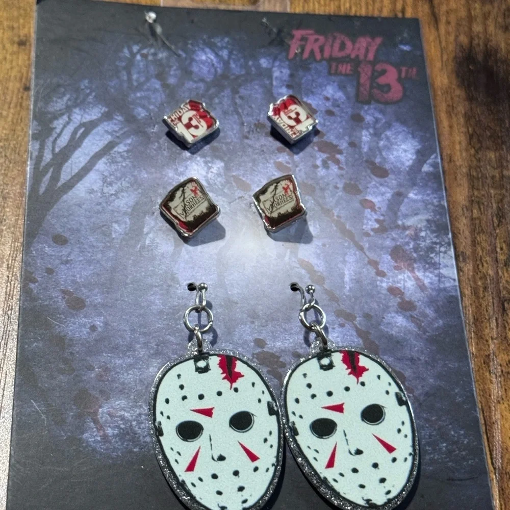 Friday the 13th Jason vorhees Mask Earrings and Studs Set
